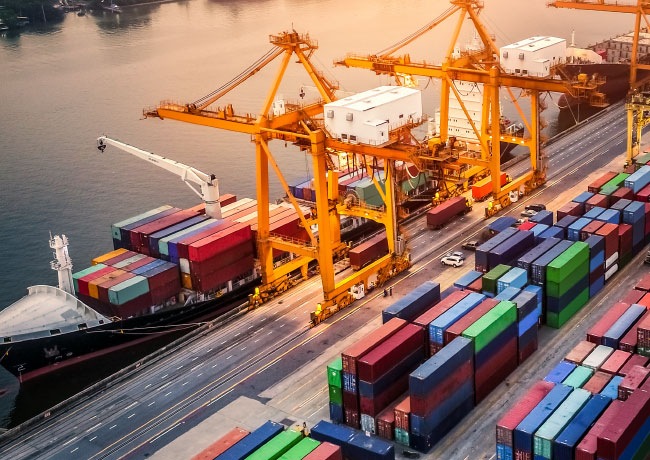 Loading Container Ships